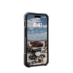 UAG Monarch Pro Rugged MagSafe Case iPhone 15 Pro 6.1 Kevlar Green