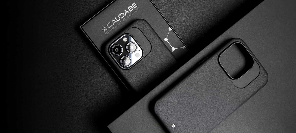 Caudabe Synthesis Slim Protective Case with MagSafe iPhone 15 Pro Max 6.7 - Black
