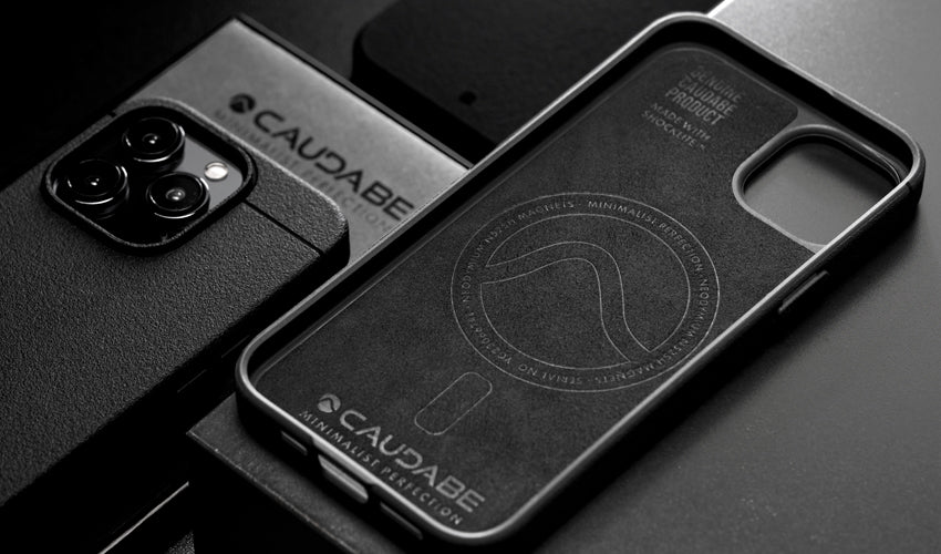 Caudabe Sheath Slim Protective Case with MagSafe iPhone 15 Pro 6.1 - Black