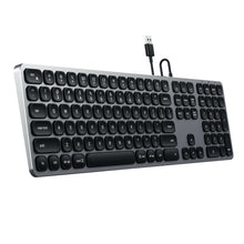 Load image into Gallery viewer, Satechi Aluminium Wired USB-A Keyboard (Grey)