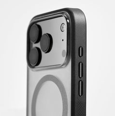 Caudabe Synthesis Slim Protective Case MagSafe iPhone 17 Pro 6.3 - Frost