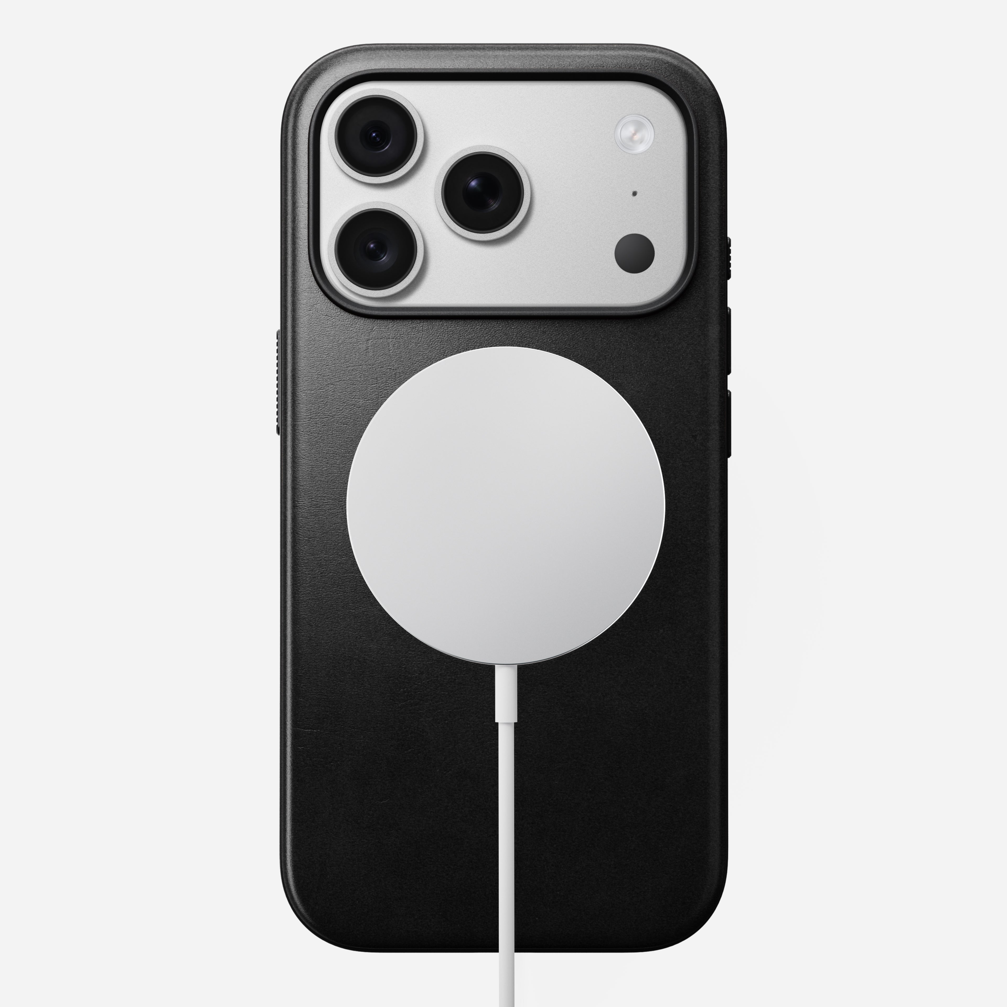 Modern Horween Leather Case for iPhone 18 Pro 6.3 in Black Horween - Nomad