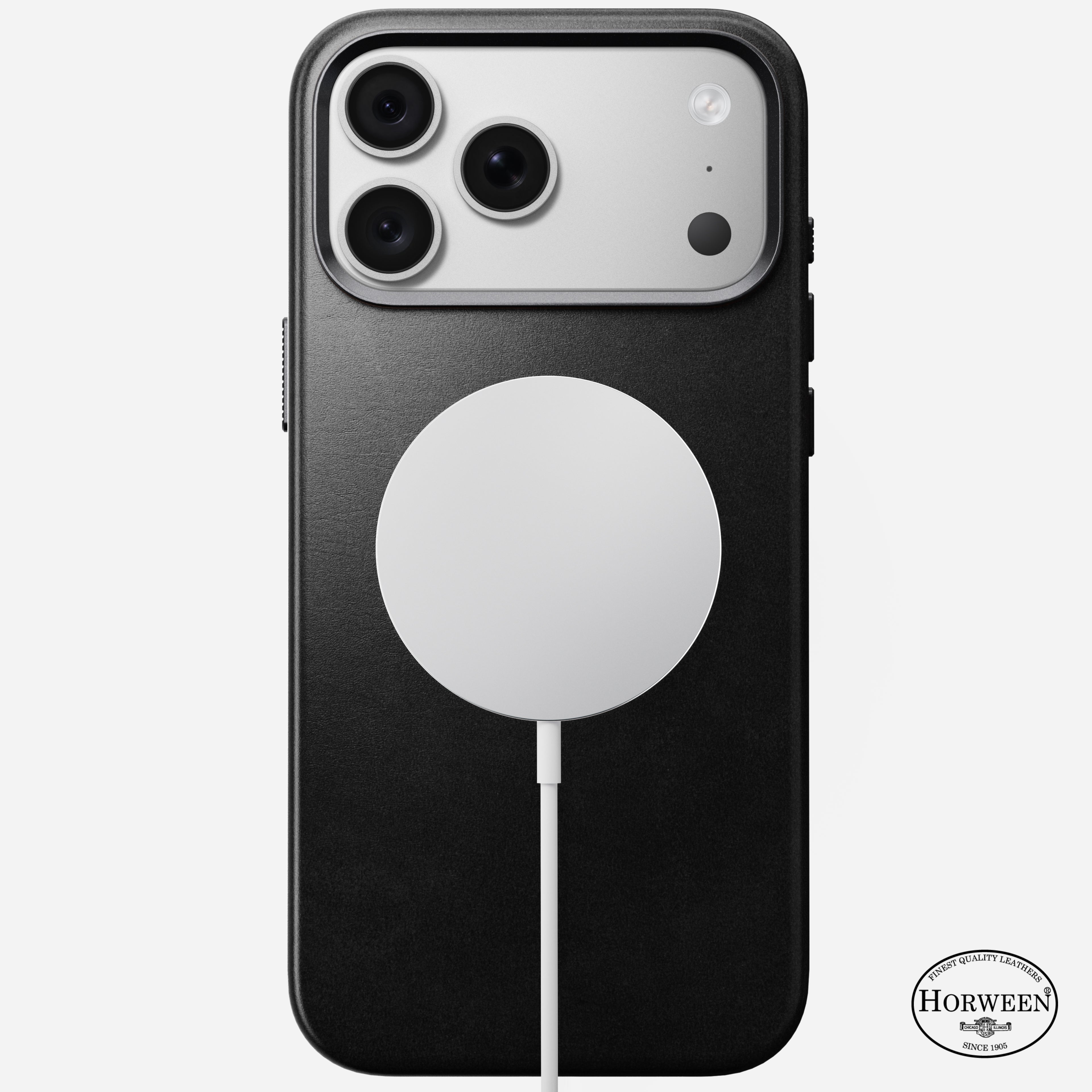 Traditional Horween Leather Case for iPhone 18 Pro Max 6.9 in Black Horween - Nomad