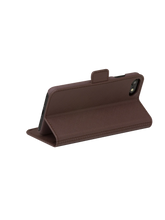 Load image into Gallery viewer, Dbramante1928 Milano Saffiano Leather Folio Case iPhone SE 3rd / 2nd / 8 / 7 - Dark Chocolate