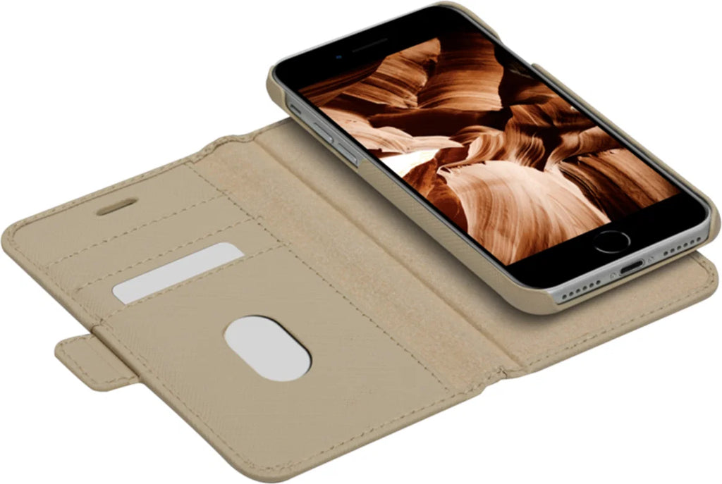 Dbramante1928 New York Leather Folio Case iPhone SE 3rd / 2nd / 8 / 7 Sahara Sand - BONUS Screen Protector