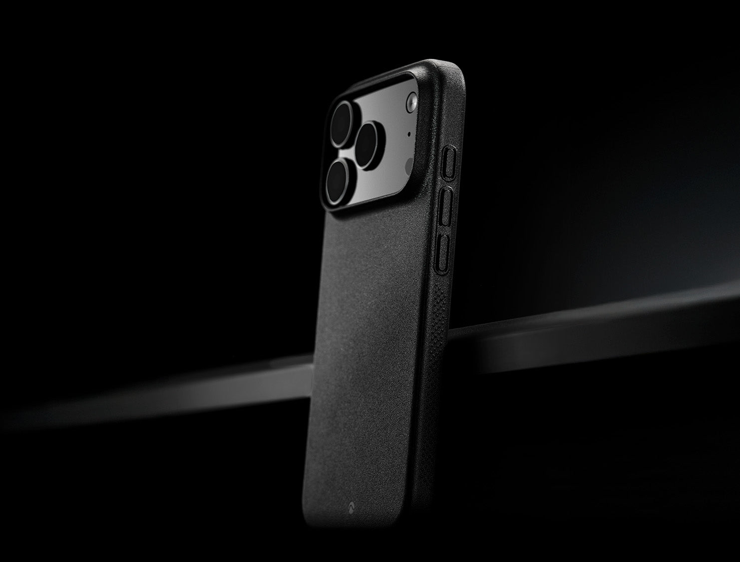 Caudabe Veil Ultra Thin Case iPhone 17 Pro Max 6.9 - Black