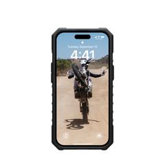 UAG Pathfinder MagSafe Case iPhone 16e / 15 / 14 / 13 Standard 6.1 - Olive Drab