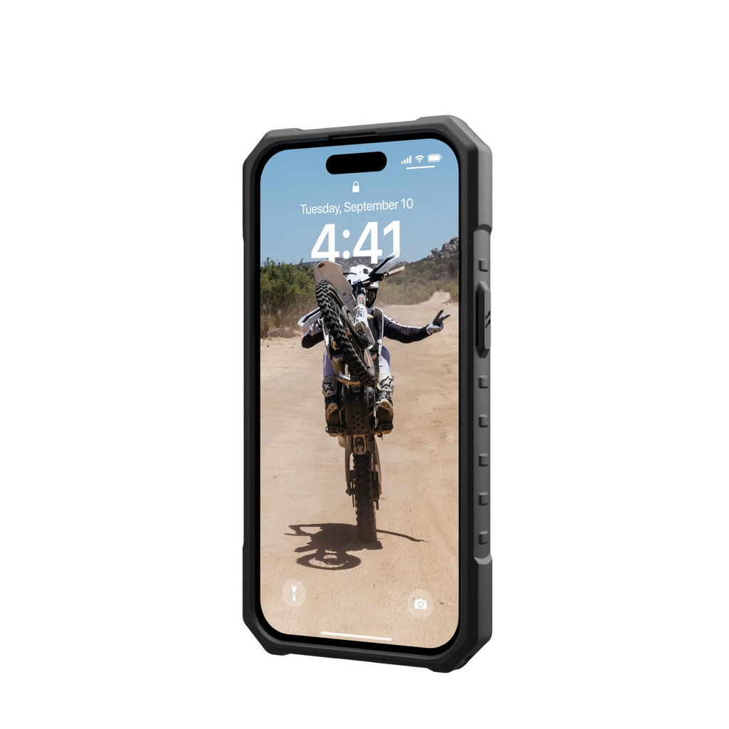 UAG Pathfinder MagSafe Case iPhone 15 Standard 6.1 Olive Drab