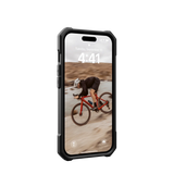 UAG Essential Armour Slim Case & MagSafe iPhone 17e / 16e / 15 / 14 / 13 Standard 6.1 - Black
