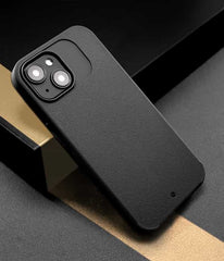 Caudabe Synthesis Slim Protective Case MagSafe iPhone 15 Standard 6.1 - Black