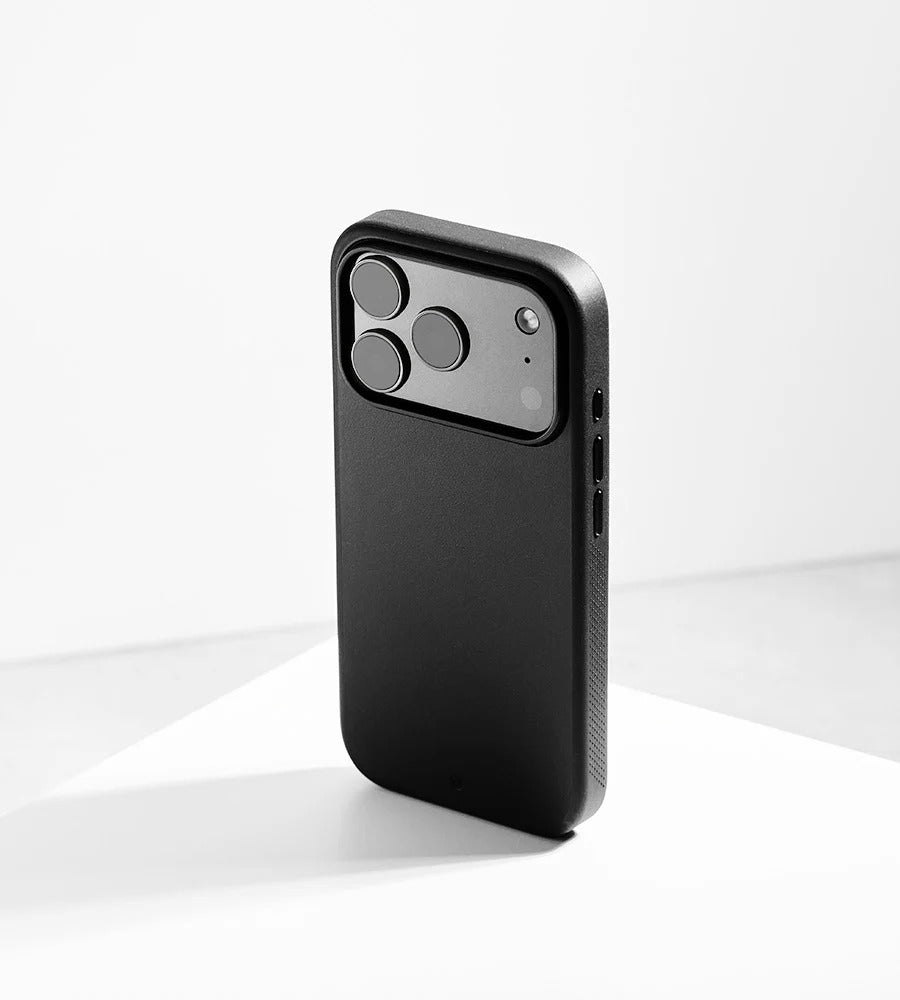 Caudabe Synthesis Slim Protective Case MagSafe iPhone 17 Pro Max 6.9 - Black