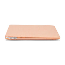 Load image into Gallery viewer, Incase Hardshell Woolenex Case for 13 inch MacBook Pro 2020-2022 Textured Blush Pink