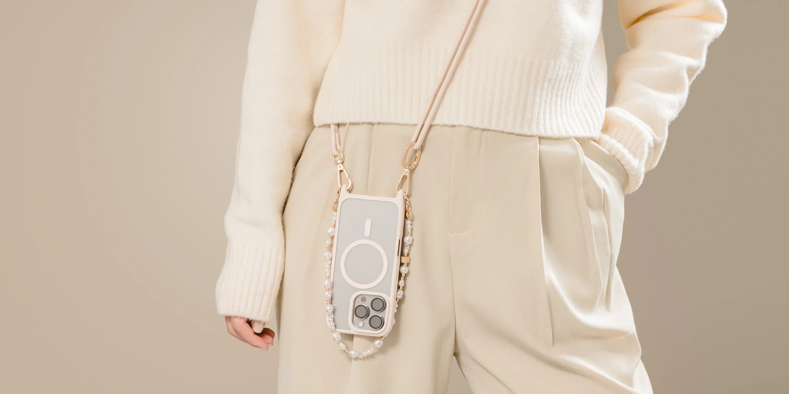 Mageasy Pearl iPhone Wrist Strap - Lobster Clasp & Charm loop