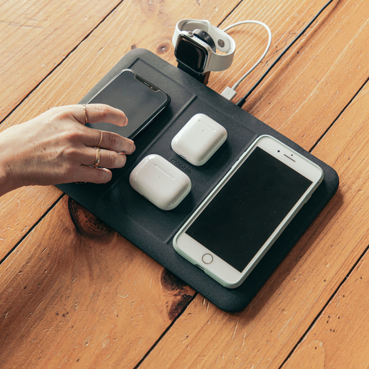 Mophie 4 in 1 Wireless Charger / Charging Mat