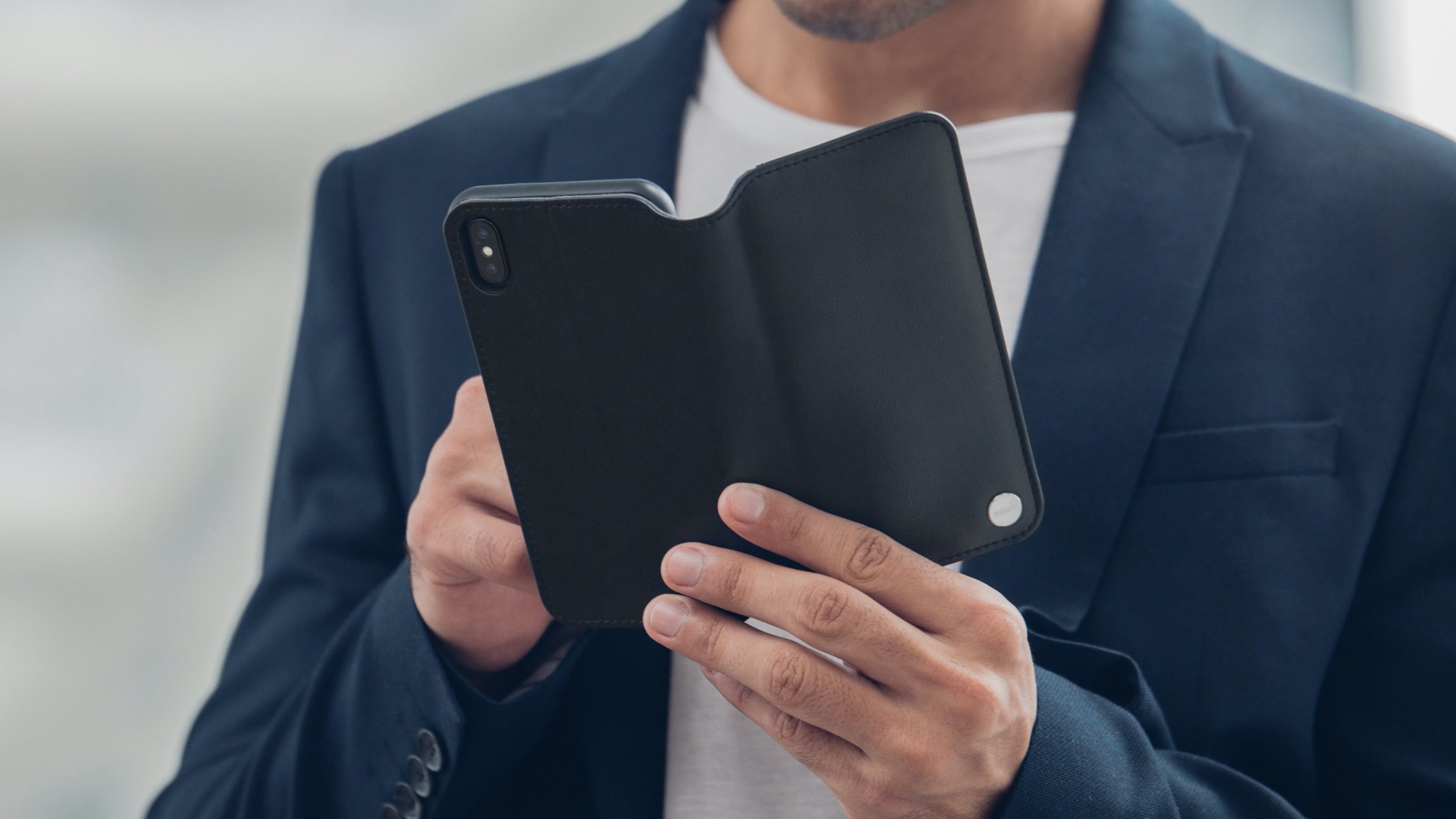 Moshi Overture Premium Folio Style Wallet Case For iPhone XS Max - Charcoal Black