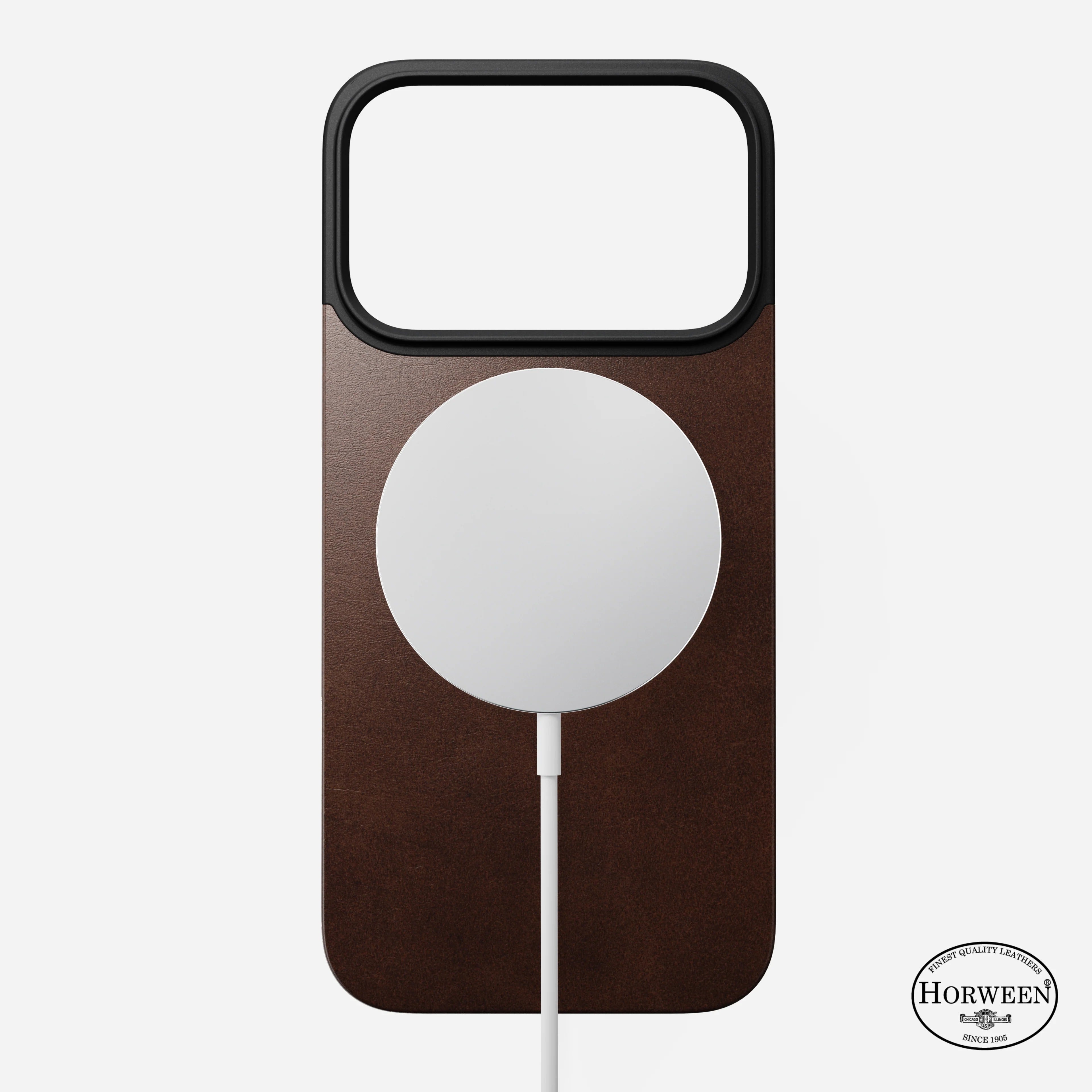 nomad horween case for iphone 17 pro brown buttons detail