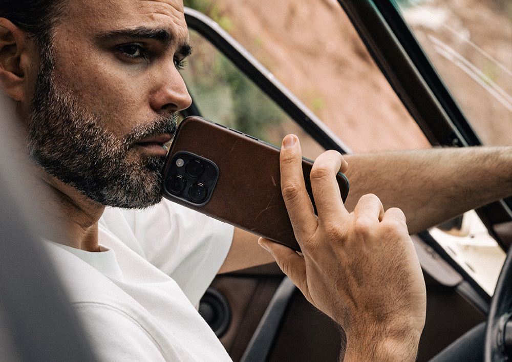 Nomad Modern Horween Leather Case iPhone 15 Pro Max Brown