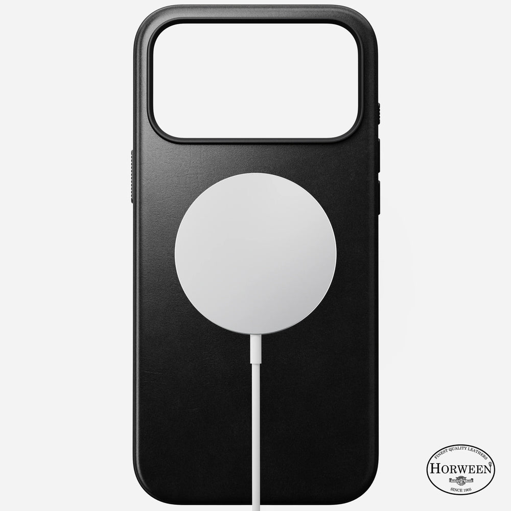 nomad modern case for iphone 17 pro black buttons detail