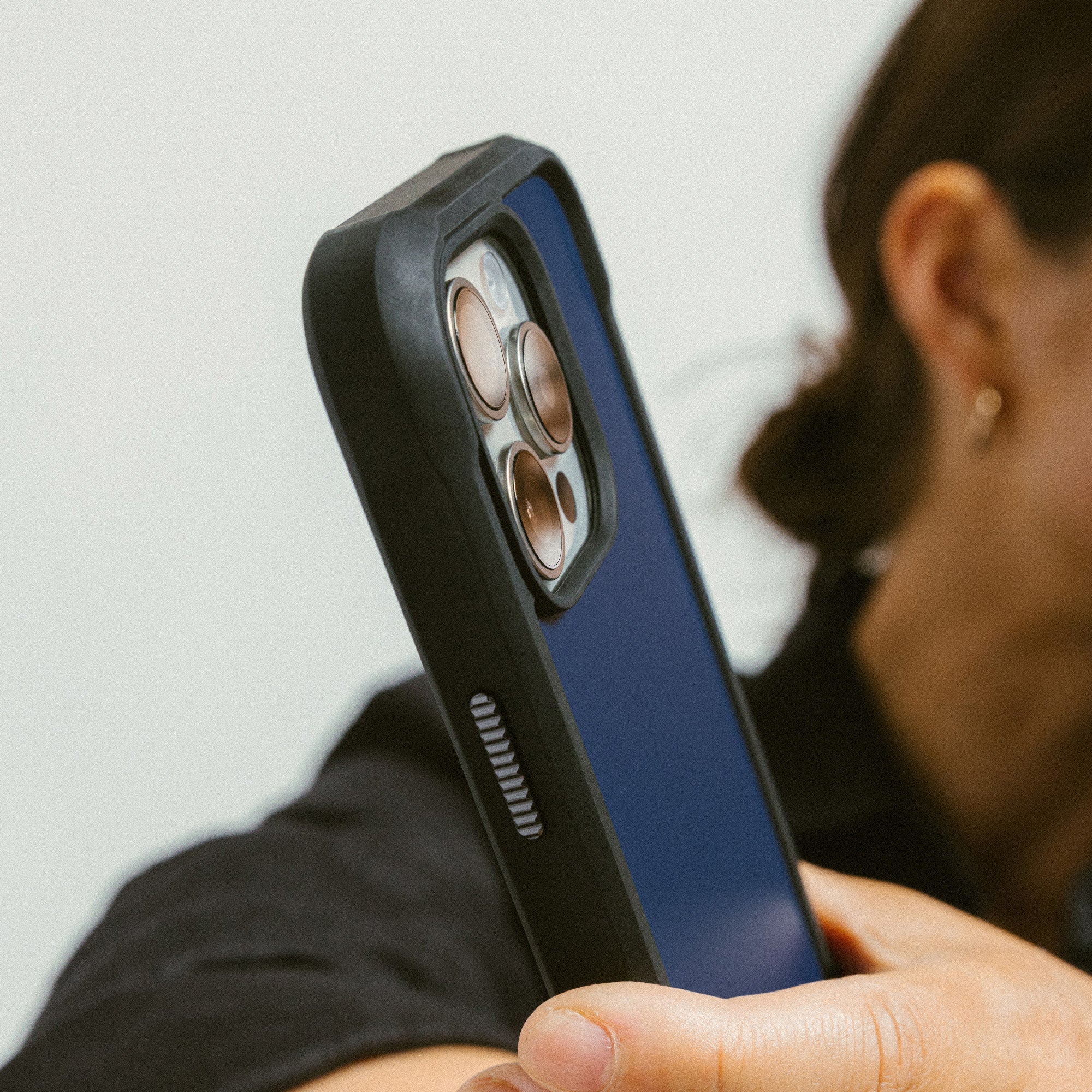 Nomad Rugged Case & MagSafe for iPhone 16 Pro 6.3 - Atlantic Blue