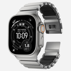 Nomad Stratos Titanium Apple Watch Ultra 1 - 3 / 42-49mm / Series 1-11 & SE - Natural Titanium / Black