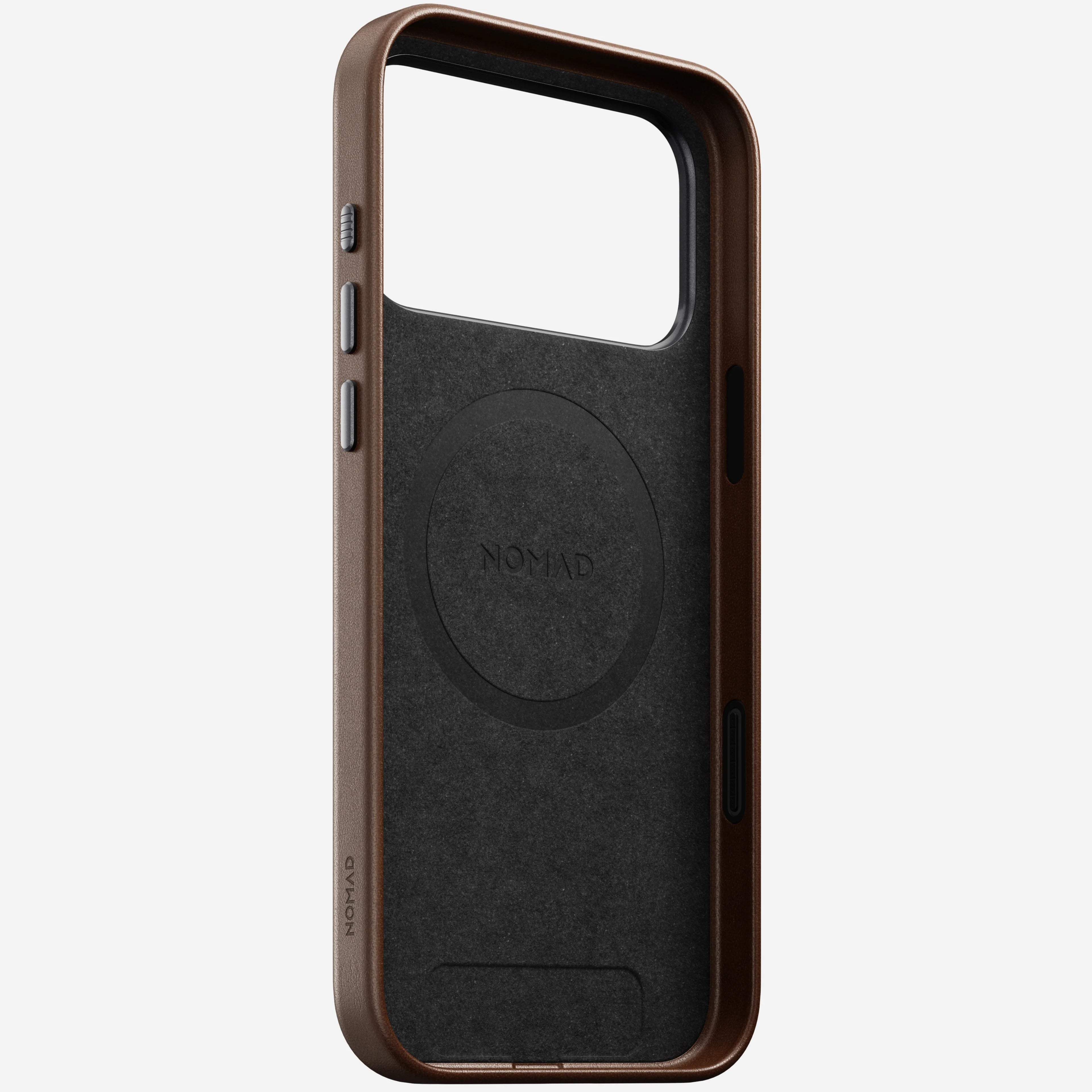 nomad leather case for iphone 17 pro max brown back protection