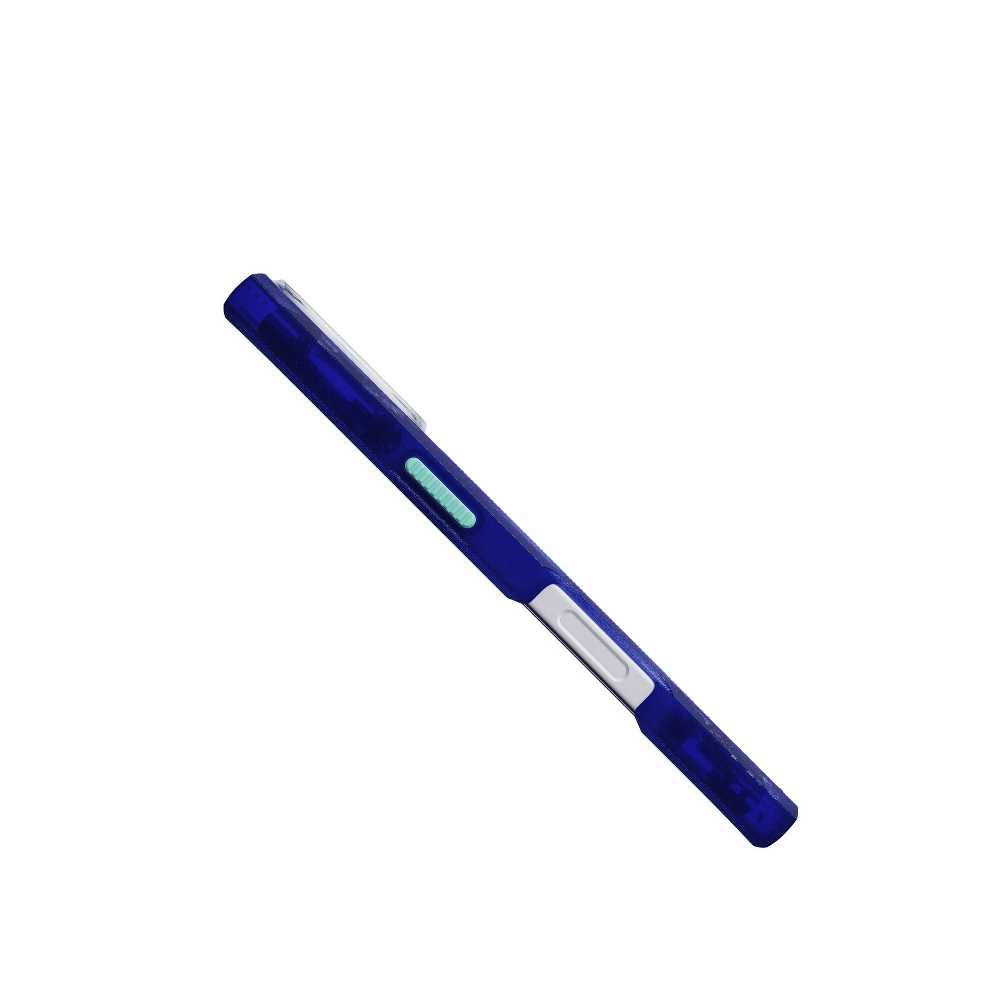 Tech21 EvoPro MagSafe Case iPhone 17 Standard - Blue/Mint