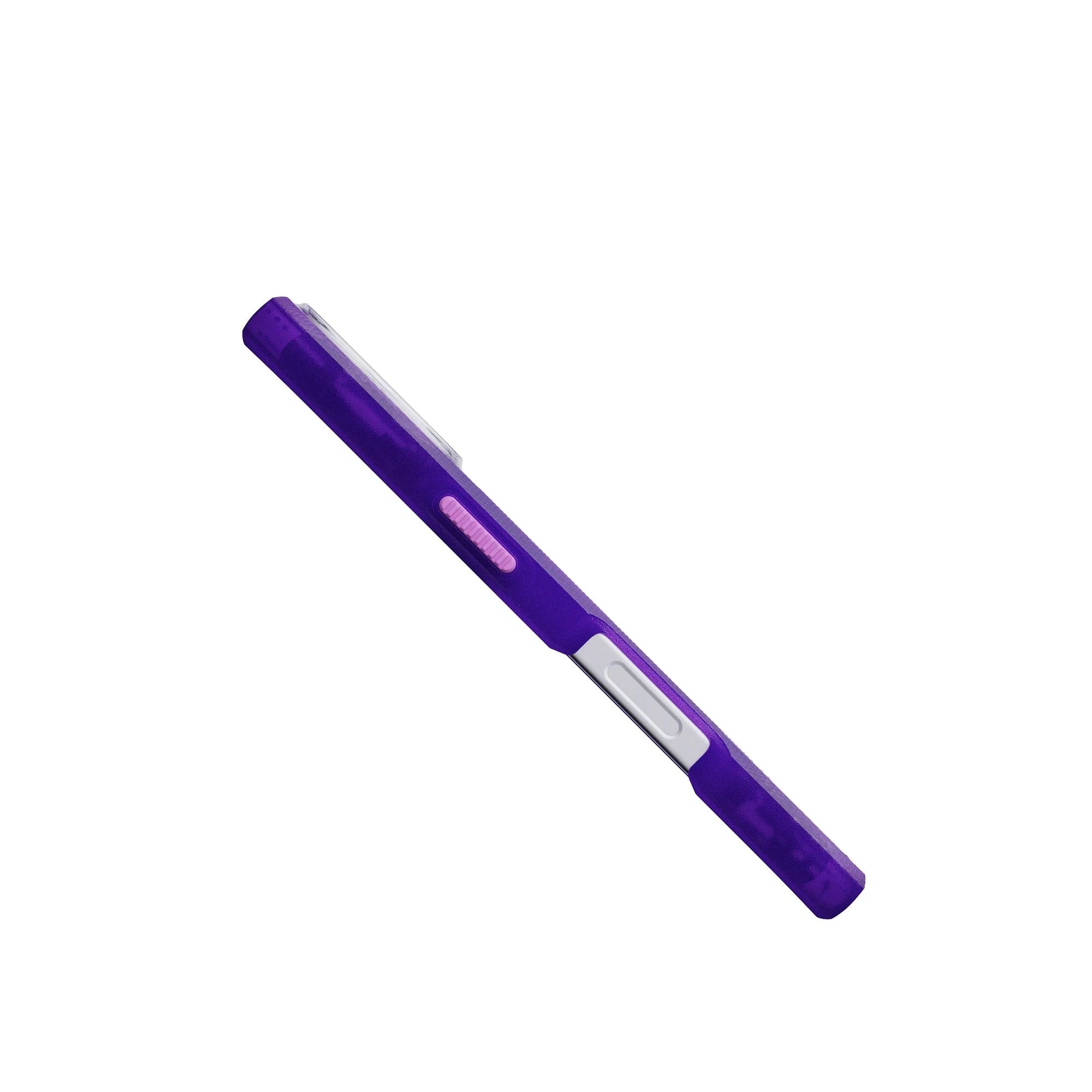 Tech21 EvoPro MagSafe Case iPhone 17 Standard - Purple/Pink