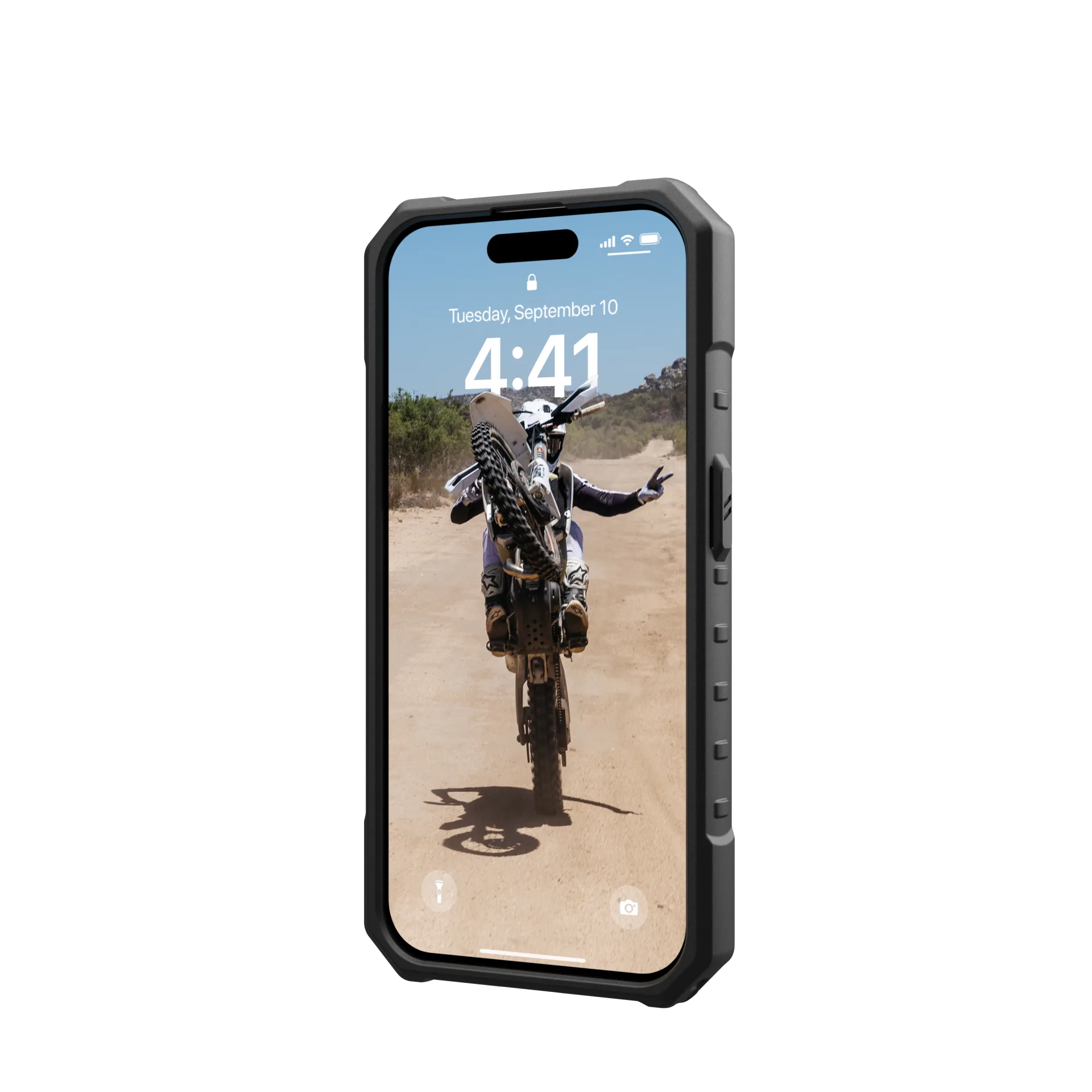 UAG Pathfinder MagSafe Case iPhone 16e / 15 / 14/ 13 Standard 6.1 - Ice