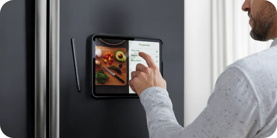 Zugu Case for iPad Air 11" M2 / M3 & Air 4th/5th - Red