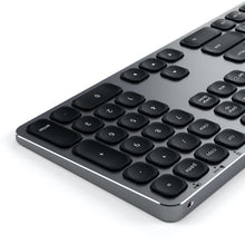 Load image into Gallery viewer, Satechi Aluminium Bluetooth Keyboard (Grey)