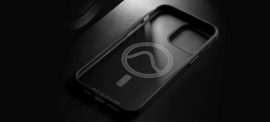 Caudabe Sheath Slim Protective Case with MagSafe iPhone 14 Plus 6.7 - Black