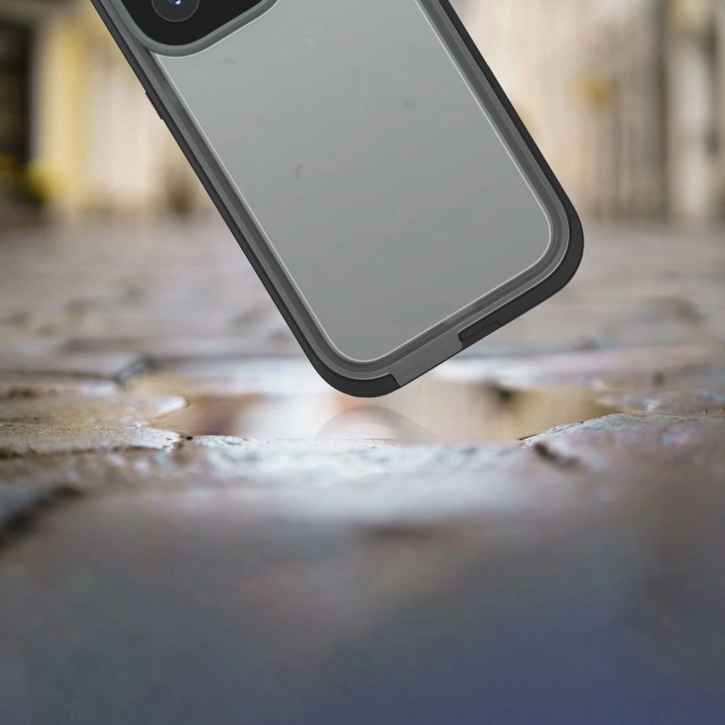 Buy Catalyst Waterproof Case For iPhone 4/4S online Worldwide 